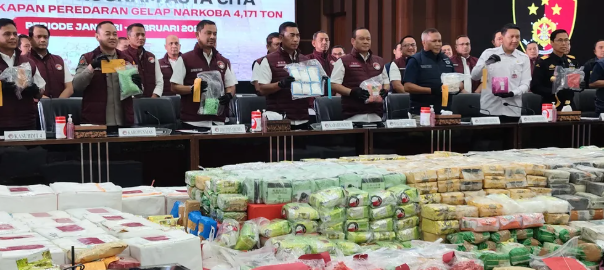 Jaringan Narkoba Asal Sumatera Selundupkan 143 Kg Ganja