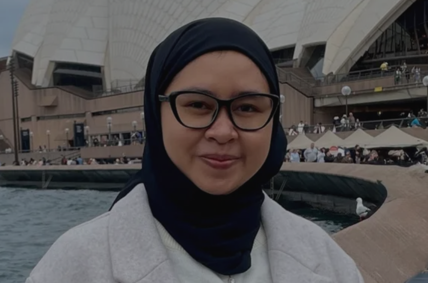 Siti Bersih Larasati Melindungi Kehidupan melalui Memberi Makanan
