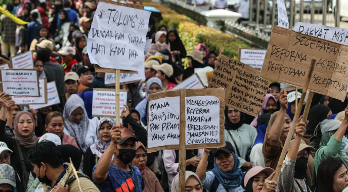 Masyarakat Jakarta Memaksa Keabsahan Tanah