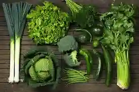 Mengonsumsi Sayur Hijau Membantu Menjaga Daya Tahan - Sayur hijau jadi salah satu bagian penting dalam pola makan segar.