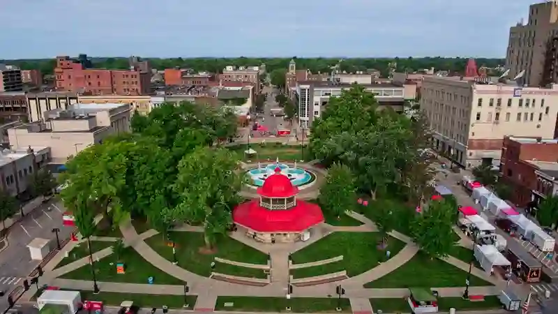 Rencana pembangunan arena pacuan kuda Decatur Downs lolos dari rintangan legislatif pertama di Illinois