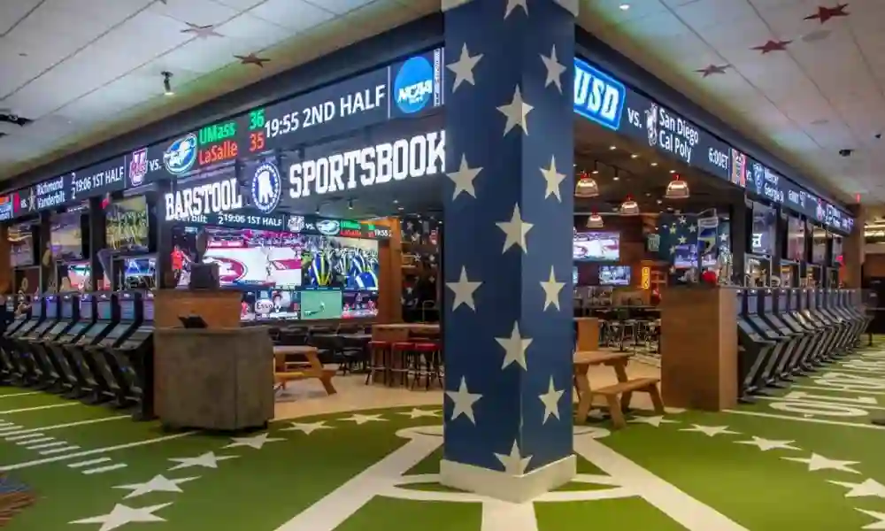 Dari Barstool ke ESPN: Linimasa perjalanan taruhan olahraga Penn Entertainment