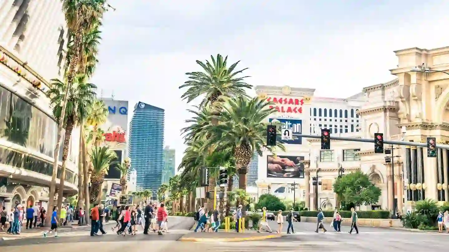Pasar kasino lokal Las Vegas diperkirakan akan mengungguli pasar Las Vegas Strip, menurut para analis
